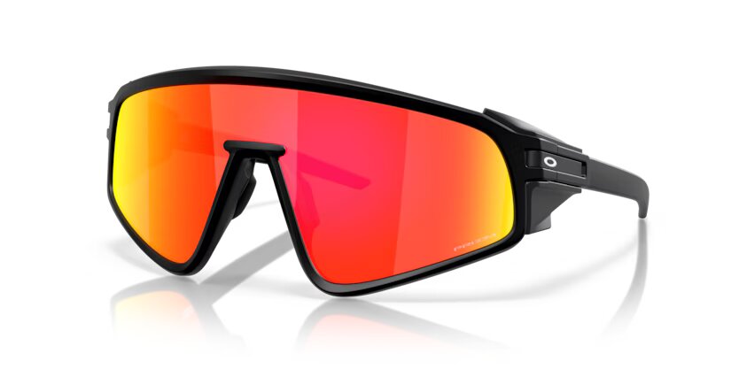 Oakley Latch Panel Matte Black_Prizm Ruby