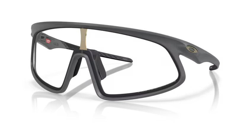 Oakley RSLV Matte Carbon_Photochromic