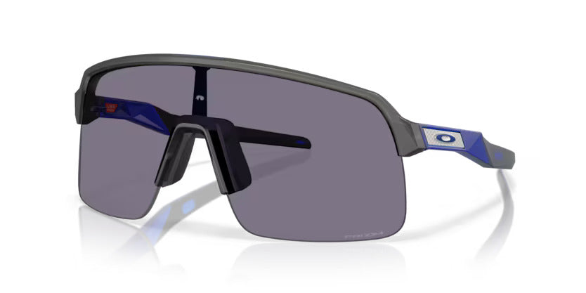 Oakley Sutro Lite Matte Grey Smoke_Prizm Grey