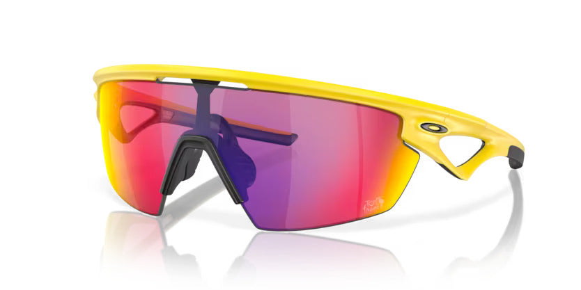 Oakley Sphaera Matte Yellow_Prizm Road